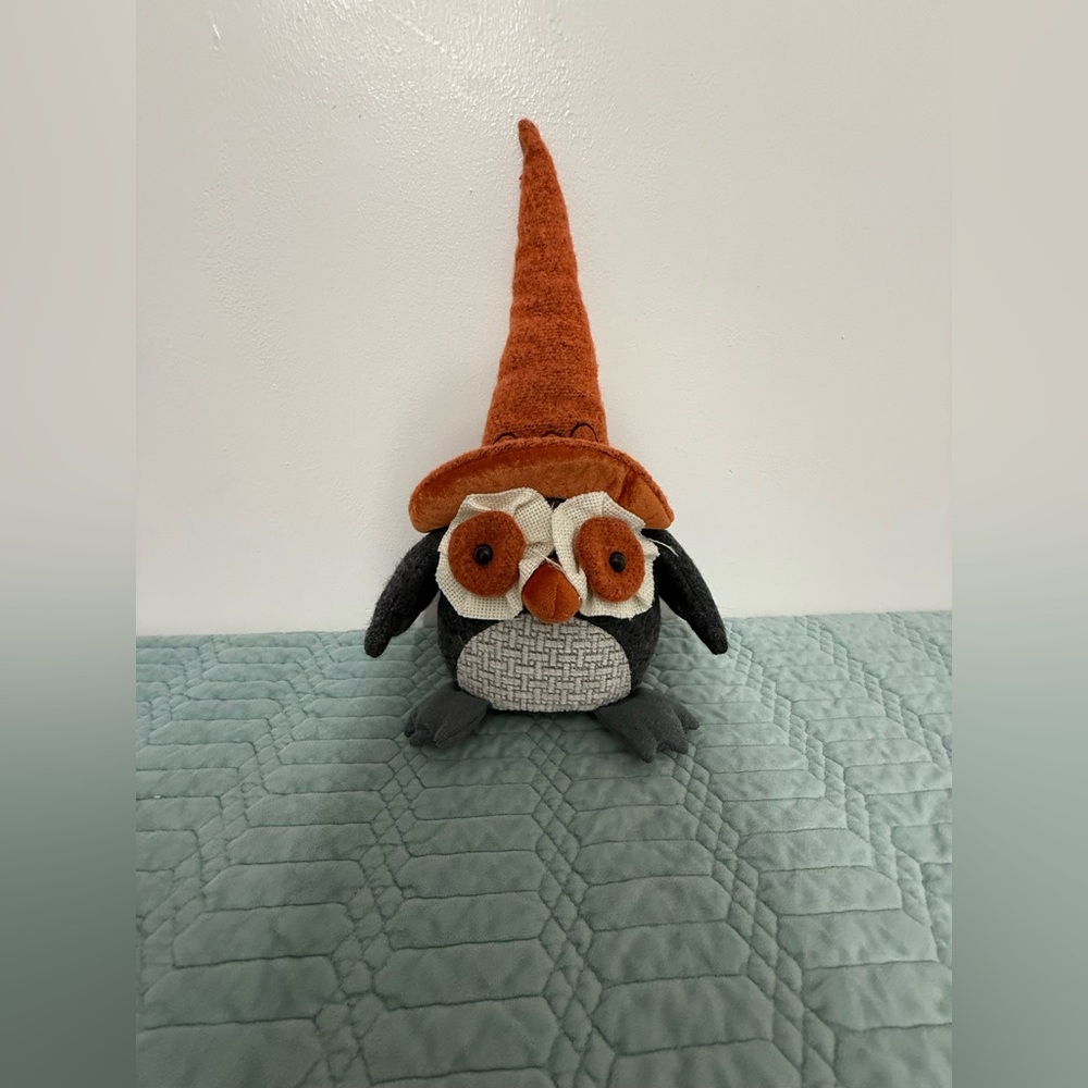 Heccaty Hootnightly owl plush toy.  you Without  Tag